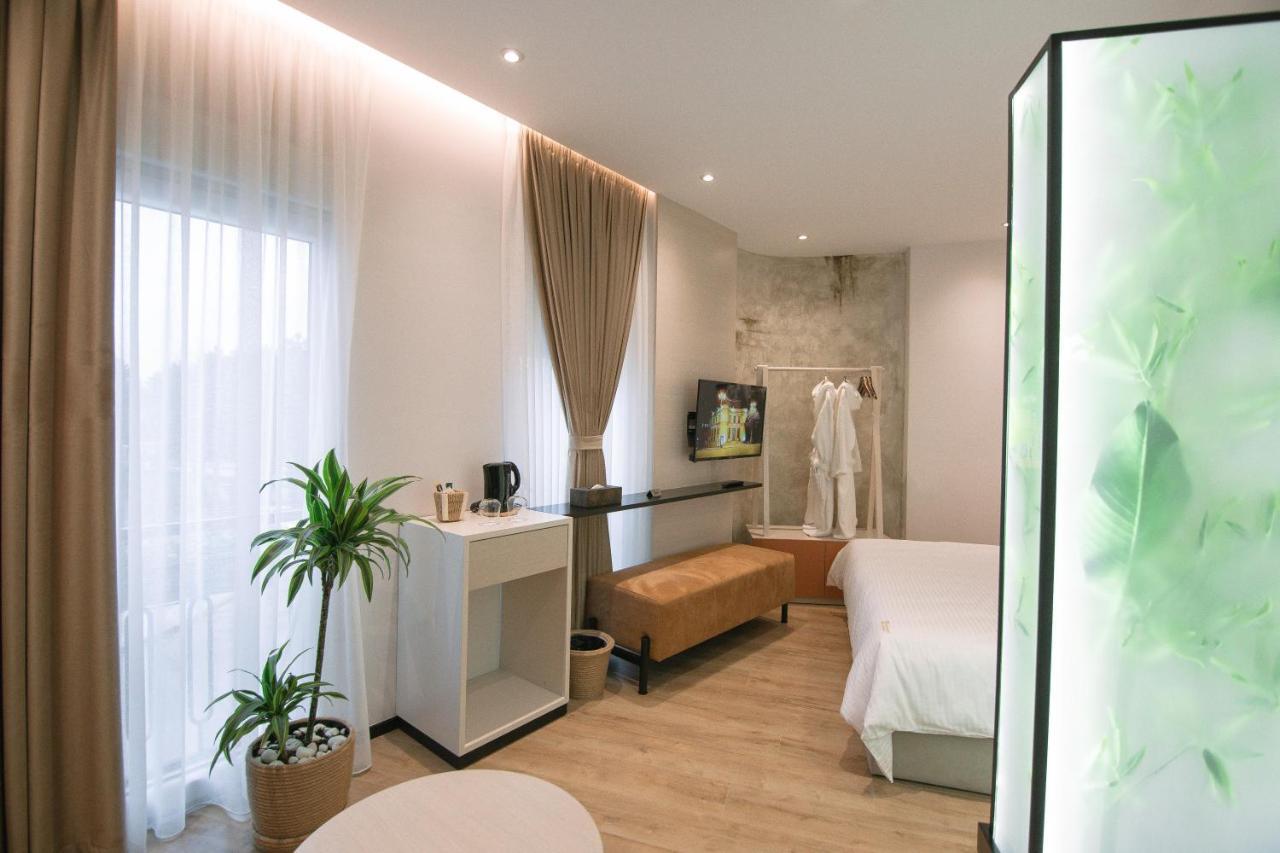 Boulevard Boutique Aparthotel คอร์เชอ ภายนอก รูปภาพ