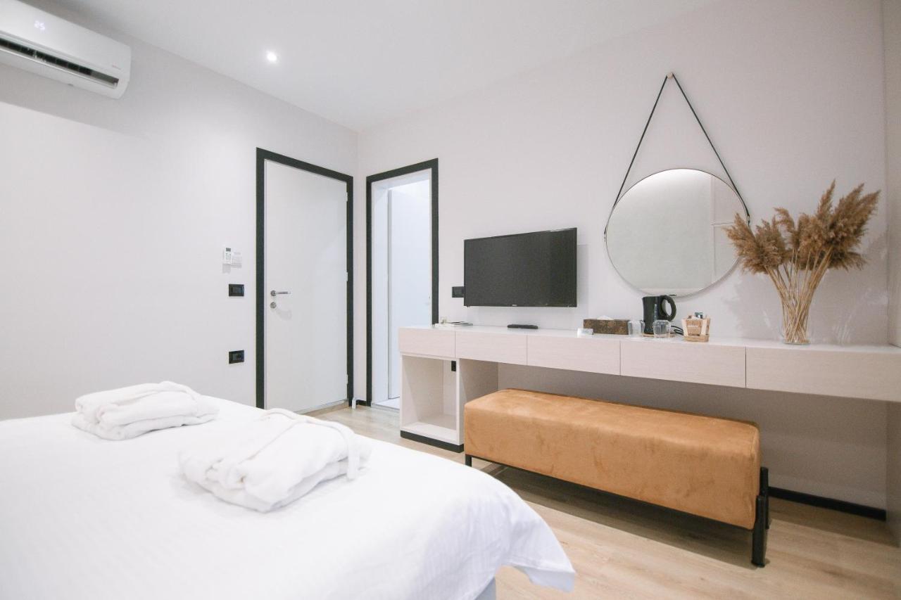 Boulevard Boutique Aparthotel คอร์เชอ ภายนอก รูปภาพ