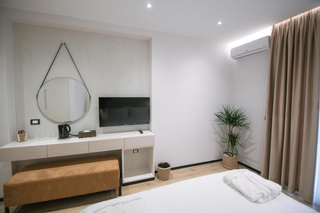 Boulevard Boutique Aparthotel คอร์เชอ ภายนอก รูปภาพ