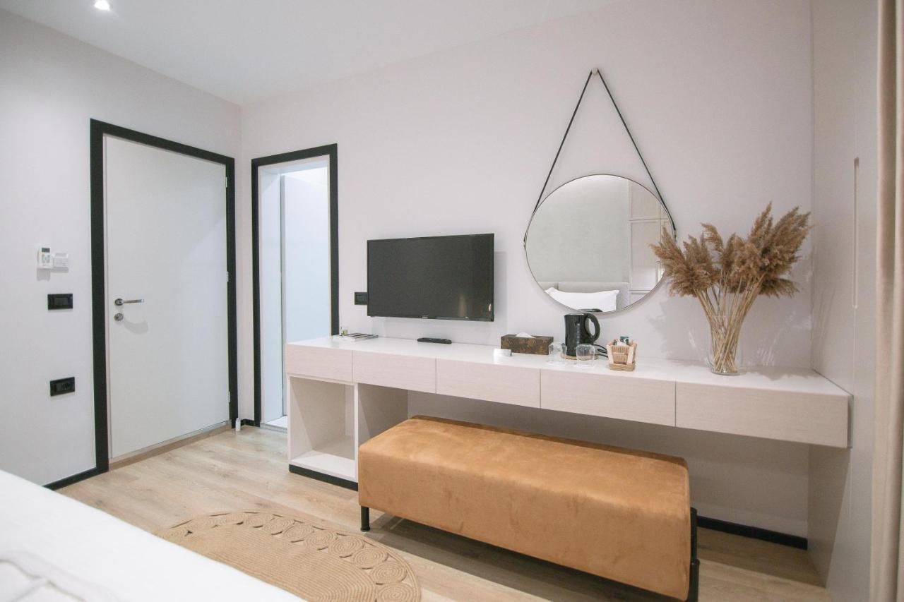 Boulevard Boutique Aparthotel คอร์เชอ ภายนอก รูปภาพ