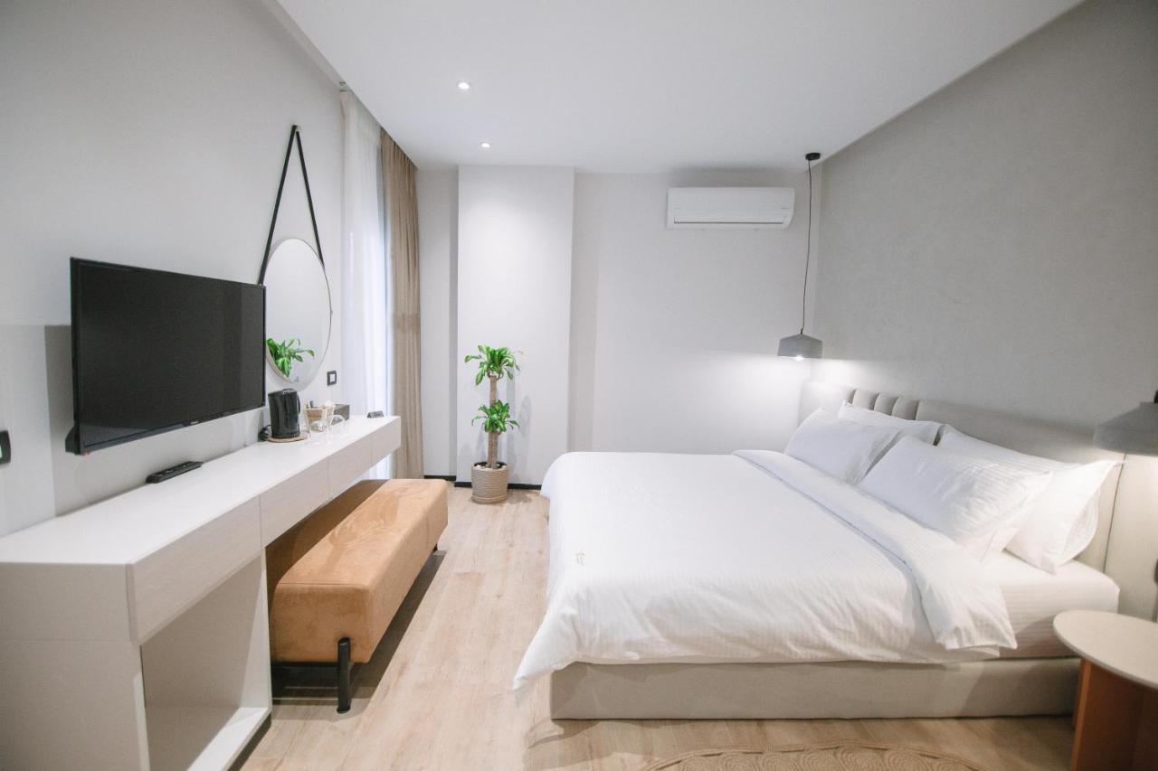 Boulevard Boutique Aparthotel คอร์เชอ ภายนอก รูปภาพ