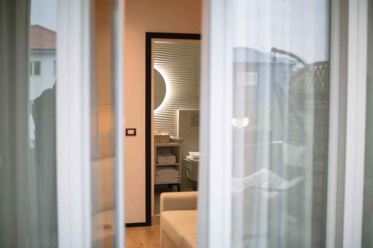 Boulevard Boutique Aparthotel คอร์เชอ ภายนอก รูปภาพ