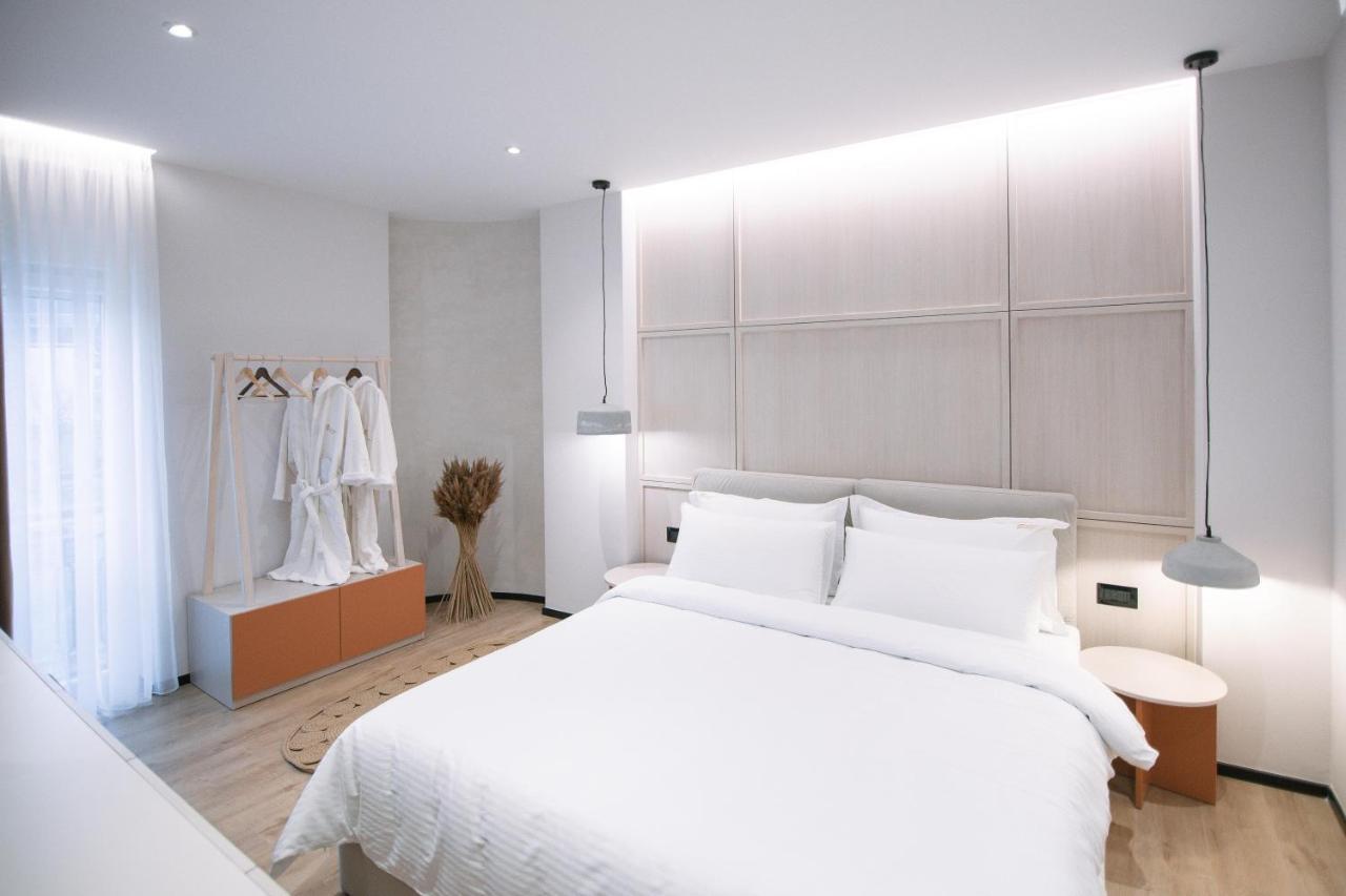 Boulevard Boutique Aparthotel คอร์เชอ ภายนอก รูปภาพ
