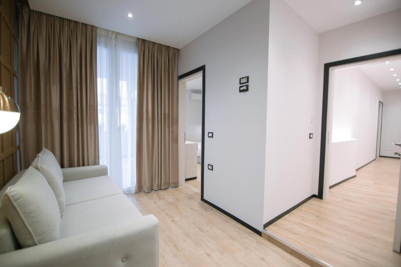 Boulevard Boutique Aparthotel คอร์เชอ ภายนอก รูปภาพ