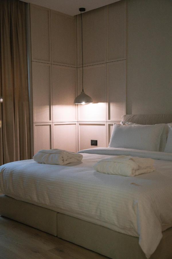 Boulevard Boutique Aparthotel คอร์เชอ ภายนอก รูปภาพ